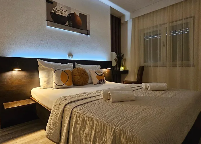 Appartement Extraordinary Amna With 4 Bedroom And Pool! *