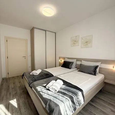 Extraordinary Amna With 4 Bedroom And Pool!